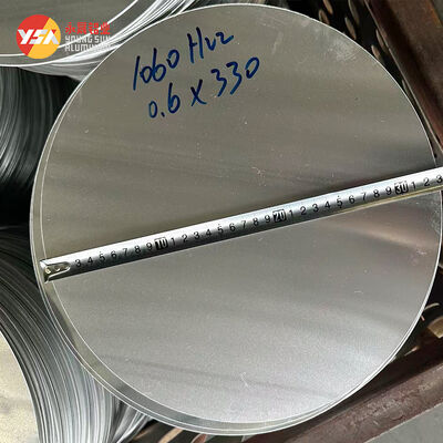 Disco circolare in alluminio antiruggine con superficie liscia, leghe 1050 1060 3003, 0,3-6 mm, grezzo riciclabile per pentole