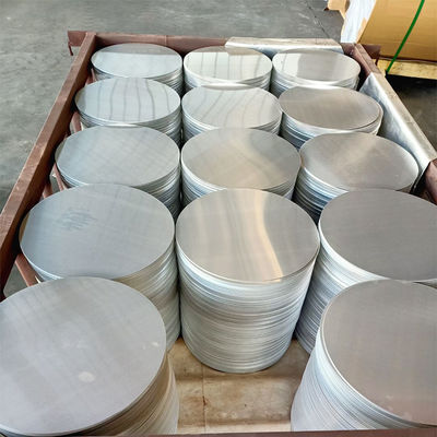 50-240mm Cerchio di alluminio 2-6mm Spessore 1050 3003 5052 Dimensione personalizzata Alta piattazza senza bordi di bordo Grado alimentare